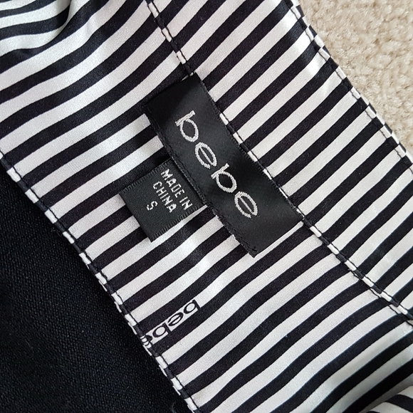 💃 Bebe business silk sweater dress. - Picture 6 of 8